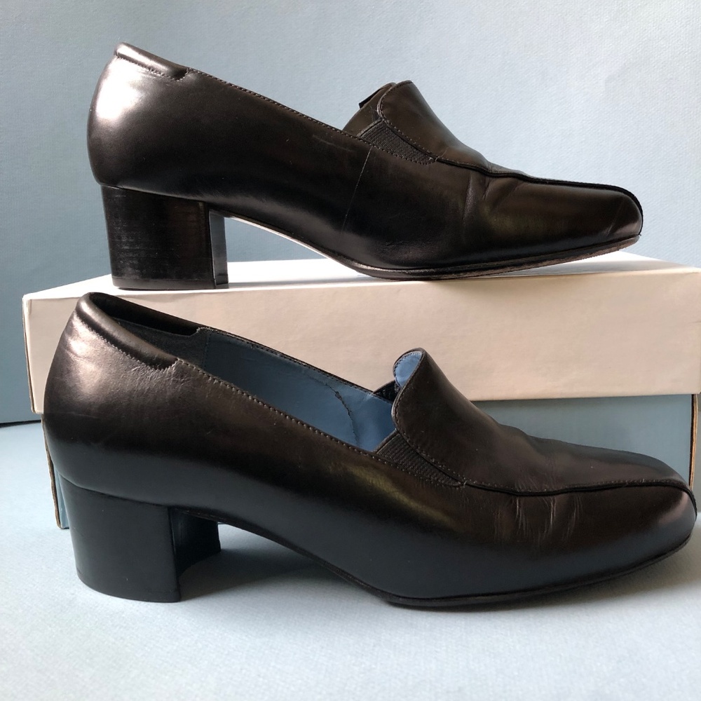 Aravon Ann Black Dress Pump Loafers 9.5 2E (WOA01BK)